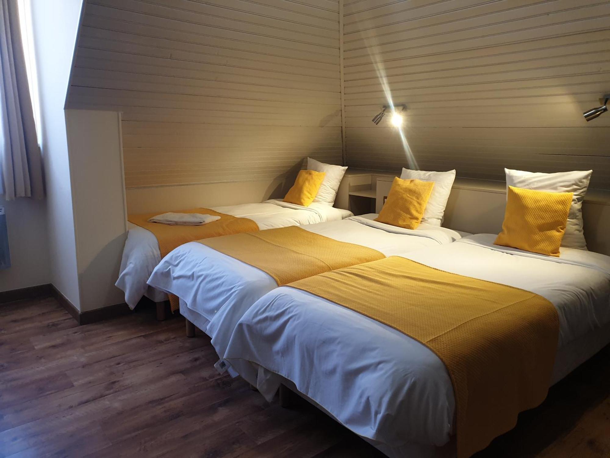 Hotel Restaurant Aux Deux Roses Neuf-Brisach Eksteriør billede