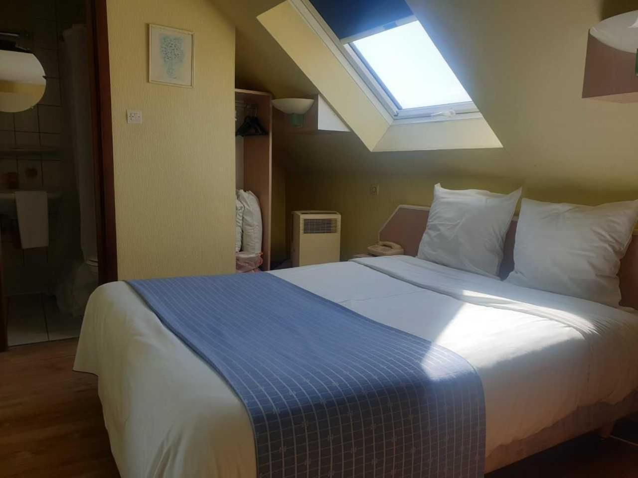 Hotel Restaurant Aux Deux Roses Neuf-Brisach Eksteriør billede