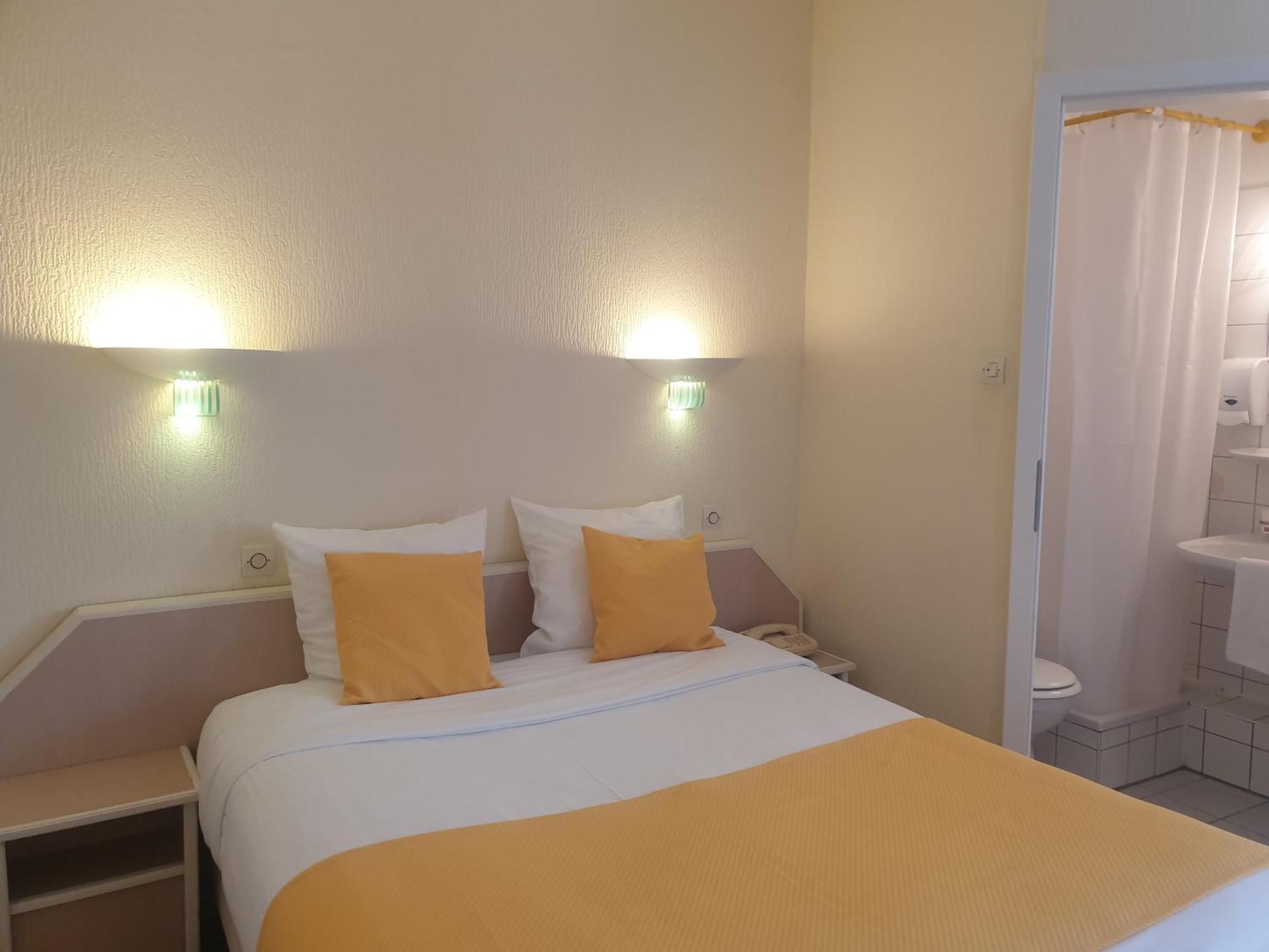 Hotel Restaurant Aux Deux Roses Neuf-Brisach Eksteriør billede